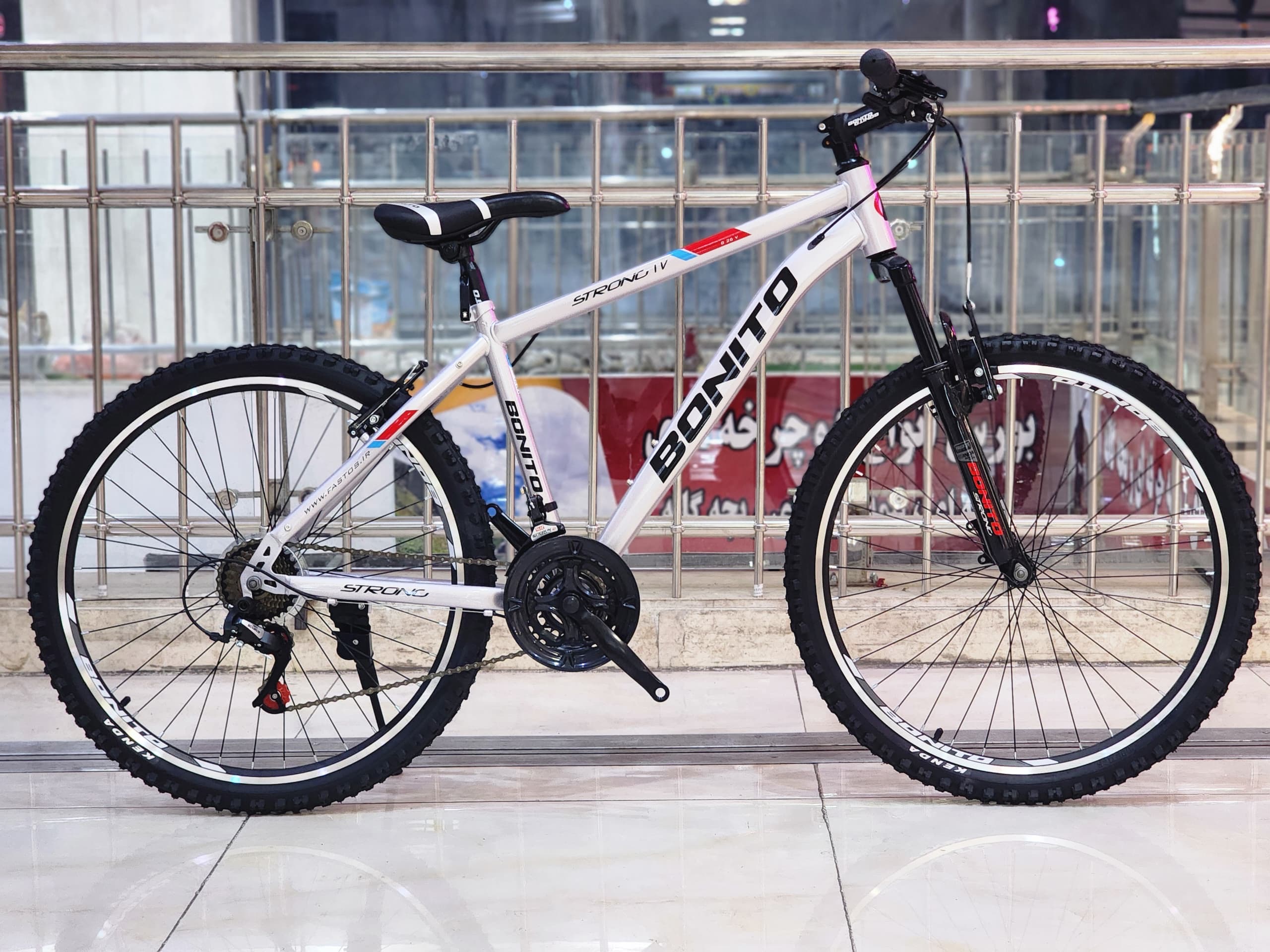 دوچرخه رنگ طوسی